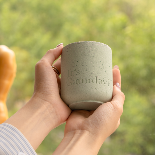 It's Saturday! No.017 湛藍樂園 - 天堂藍磨石款水泥香氛蠟燭 Wooden Wick Candle