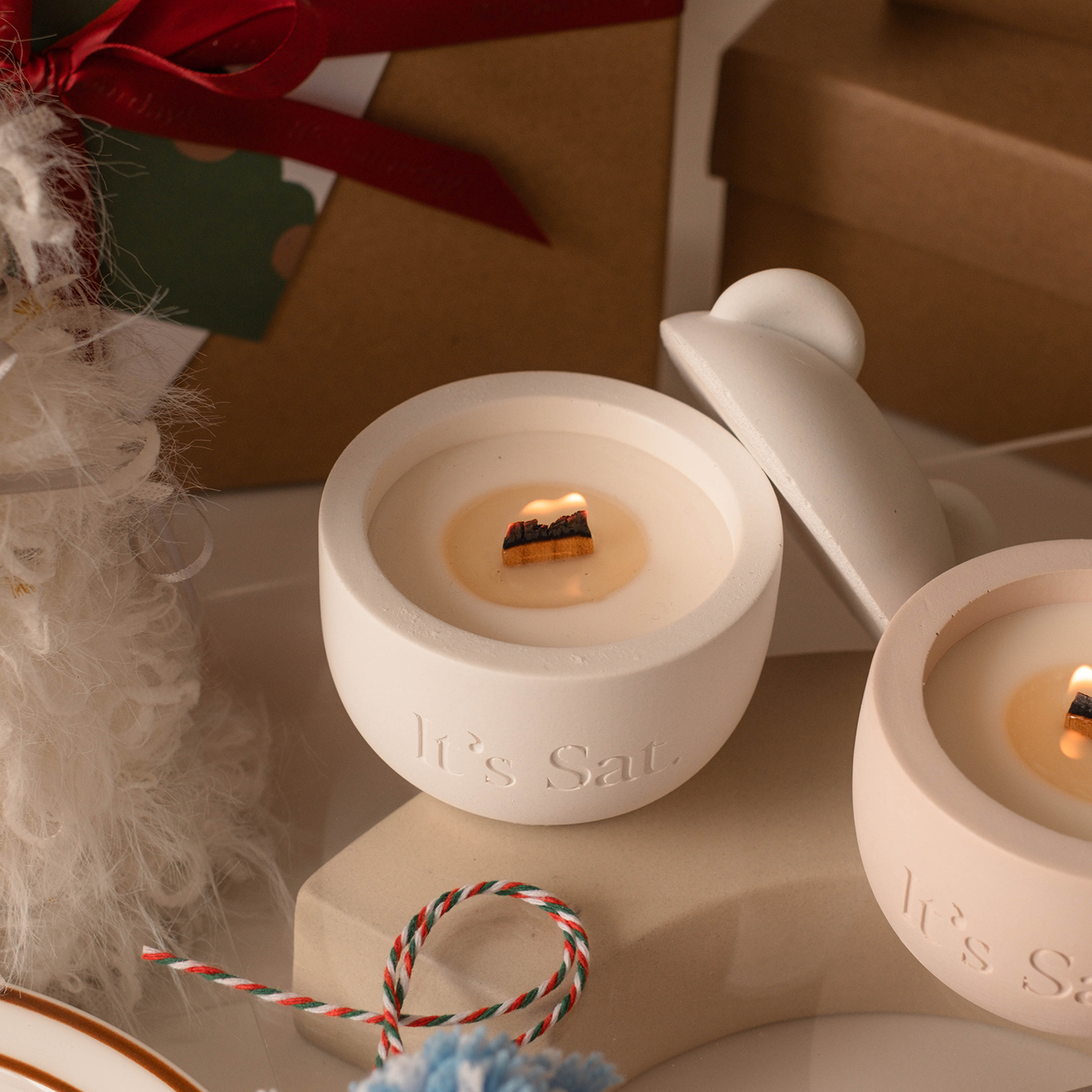 It's Saturday! 🎄聖誕限定白熊款🐻❄️ 沐浴木質調 - 暖冬沐浴水泥香氛蠟燭 Wooden Wick Candle