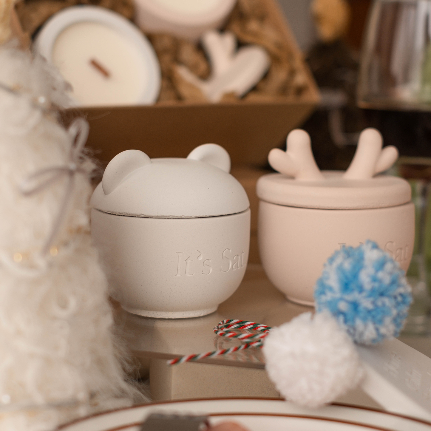 It's Saturday! 🎄聖誕限定白熊款🐻❄️ 沐浴木質調 - 暖冬沐浴水泥香氛蠟燭 Wooden Wick Candle