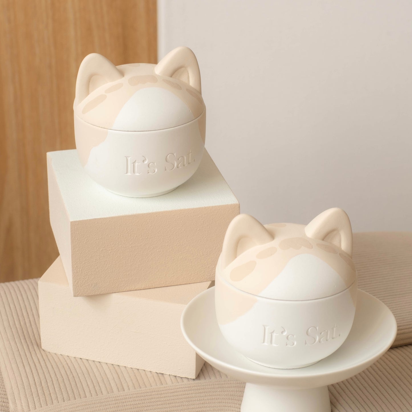 *PRE-ORDER* It's Saturday!【 Aibo 陪伴寵物系列 】限量貓耳朵手繪款 - 虎斑貓水泥香氛蠟燭 Wooden Wick Candle \寵物友善 Pet-friendly/