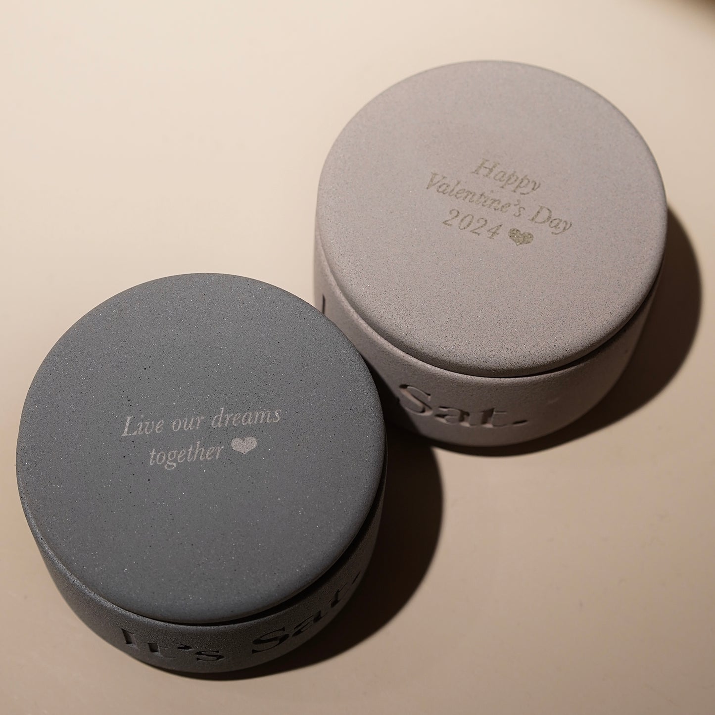 It's Saturday! No.027 Pillow Warm Cotton - 復古粉水泥香氛蠟燭 Wooden Wick Candle