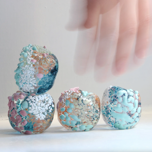 Studio Arhoj Crystal Pebble Incense Holder 線香座