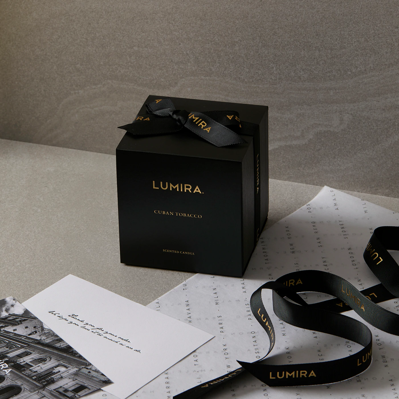 LUMIRA Cuban Tobacco Candle 古巴煙草蠟燭