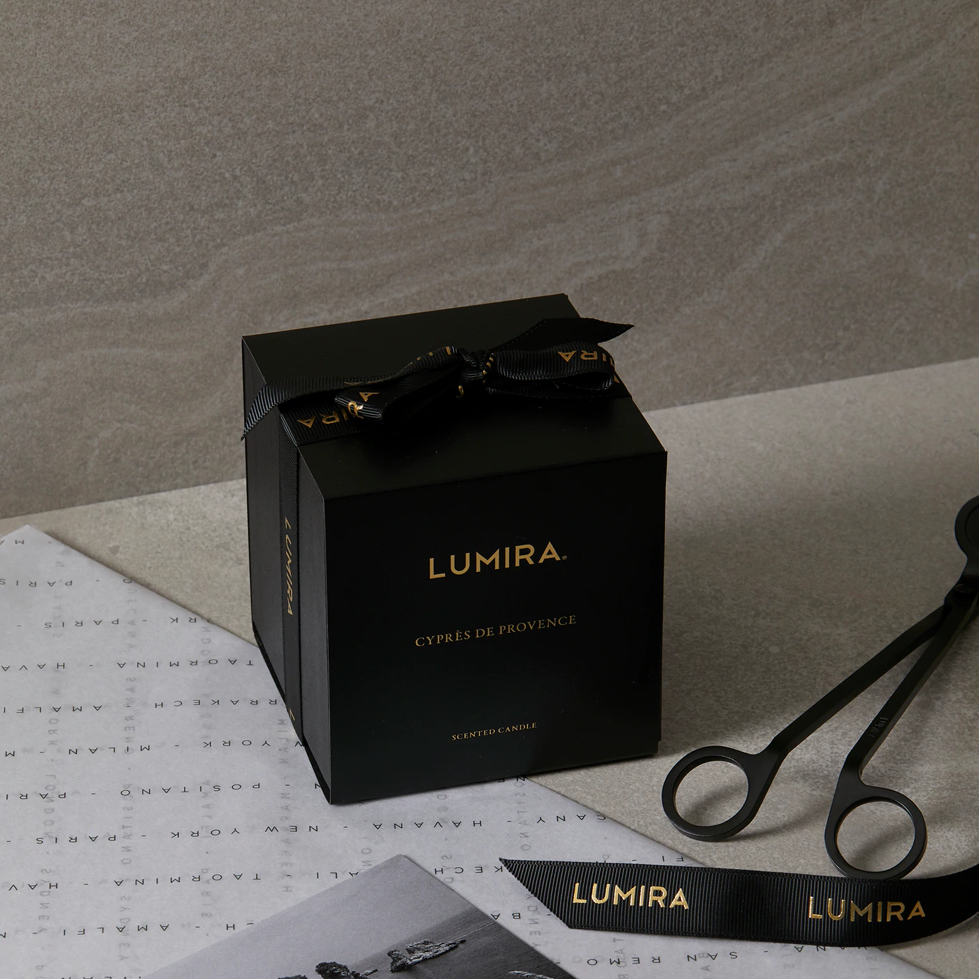 LUMIRA Cypres de Provence Candle 普羅旺斯柏樹蠟燭