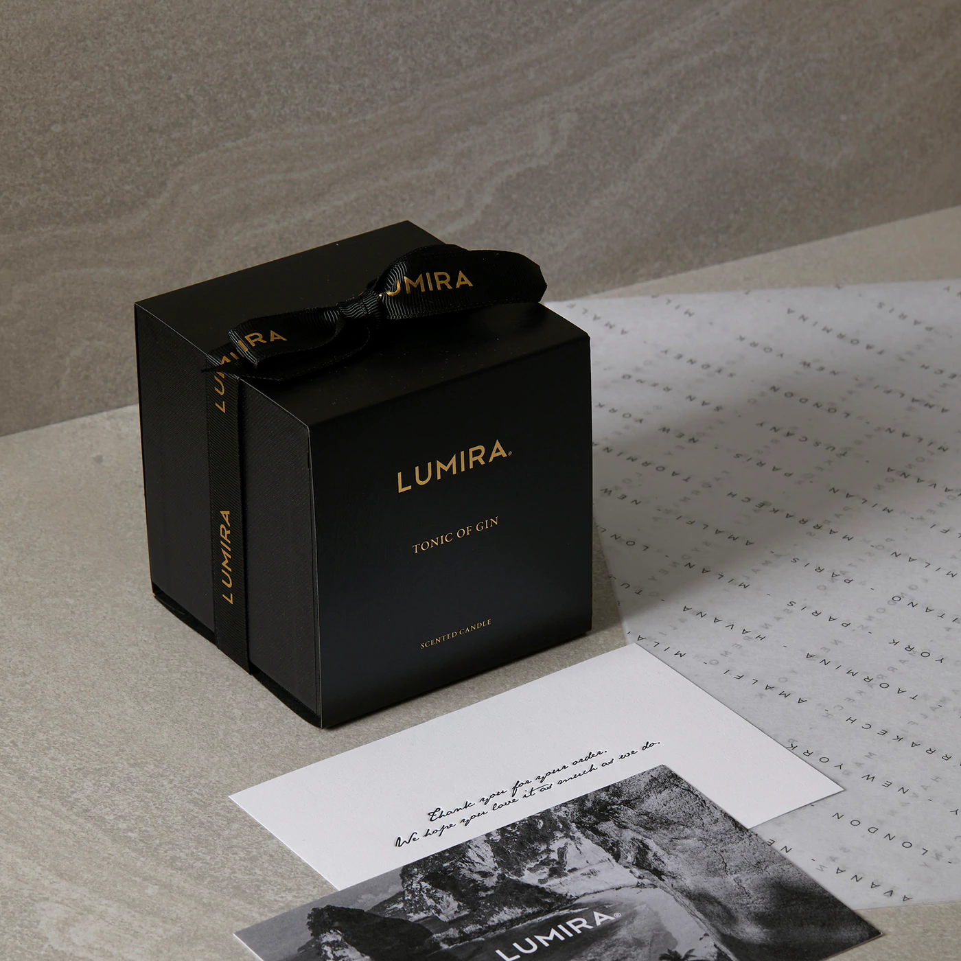 LUMIRA Tonic Of Gin Candle 氈酒蠟燭