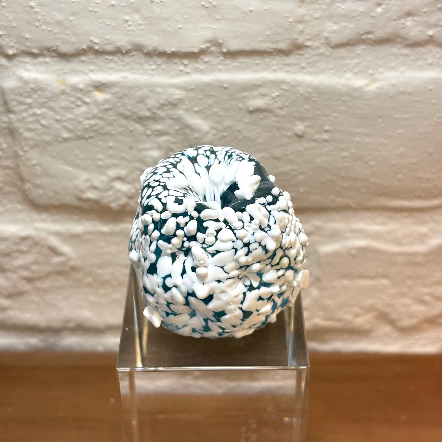 Studio Arhoj Crystal Pebble Incense Holder 線香座