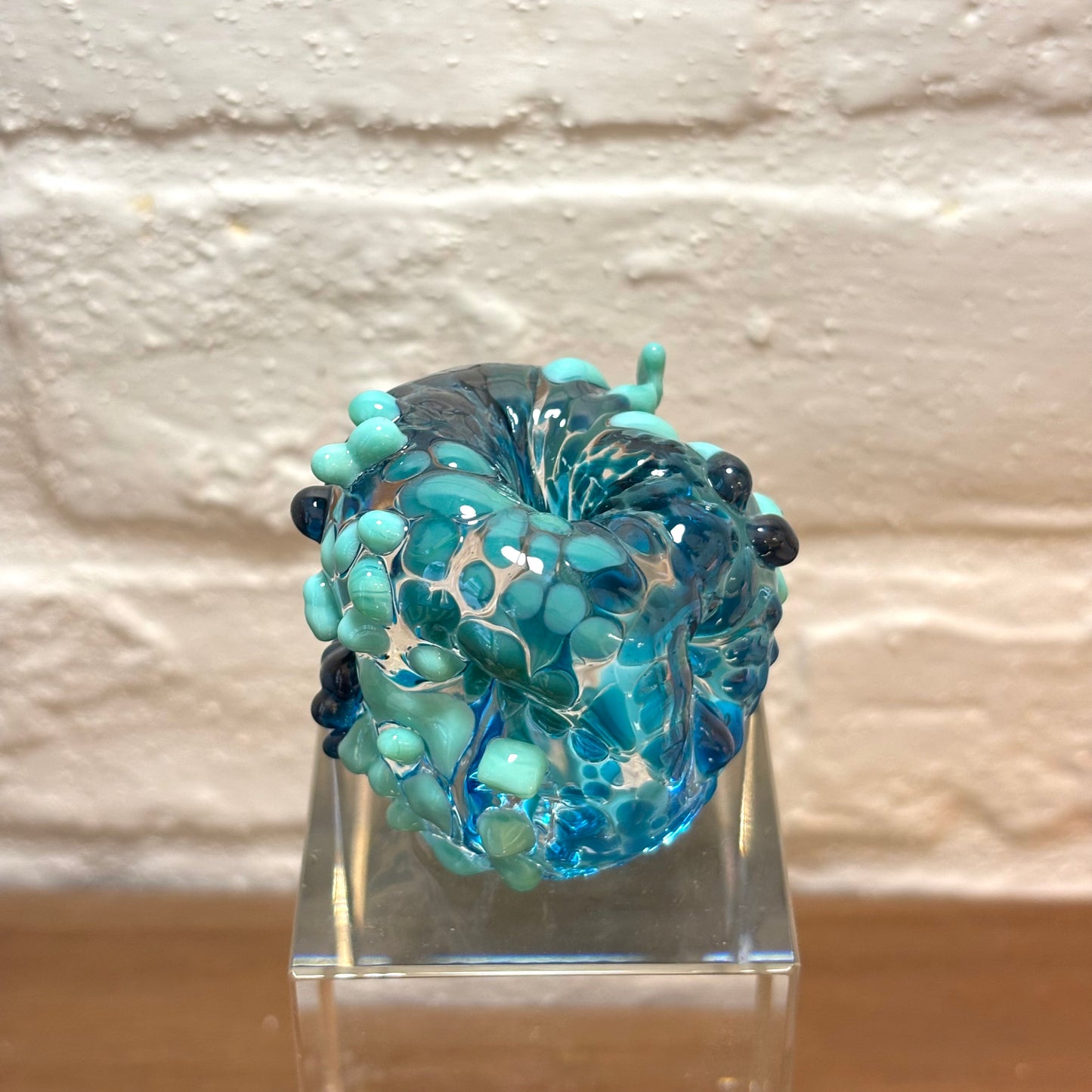 Studio Arhoj Crystal Pebble Incense Holder 線香座