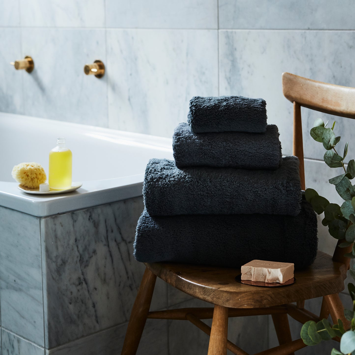 Sevin London Bubble Bath Towel - Charcoal