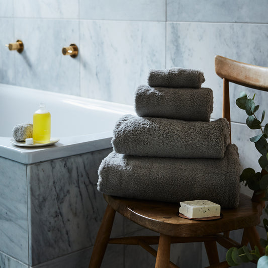 Sevin London Bubble Bath Towel - Taupe