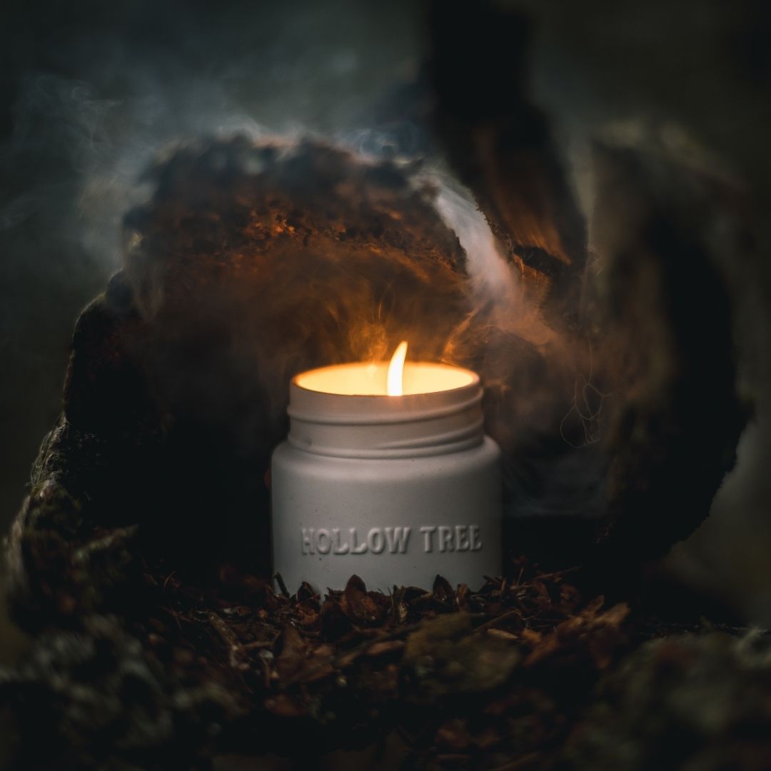 Hollow Tree Trails End Candle 山徑木屋蠟燭｜木炭 ＼寵物友善 Pet-friendly／